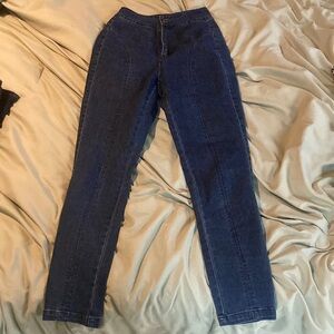 Colombian Medium-Dark Washed Booty Plump Skinny Jeans. Shipped from Colombia!